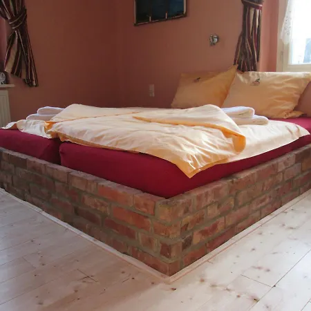 Wirtshaus Koepenick 3* هوفغايزمار